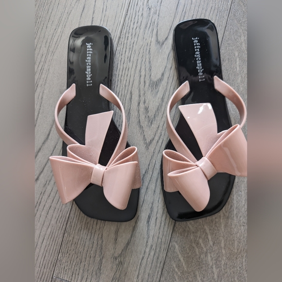 Jeffrey Campbell vinyl jelly sandals with bow - Picture 2 of 5